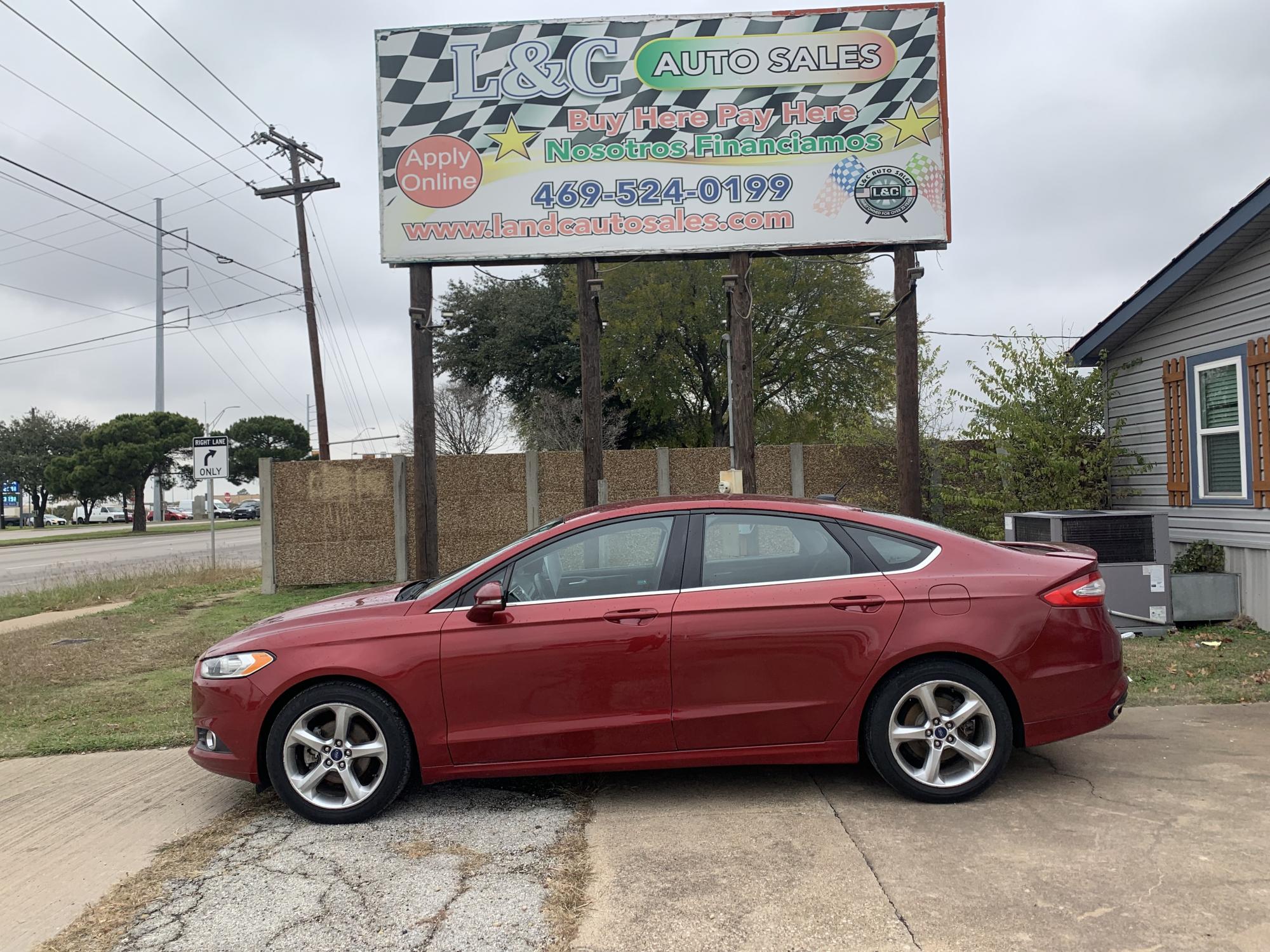 photo of 2015 Ford Fusion SE