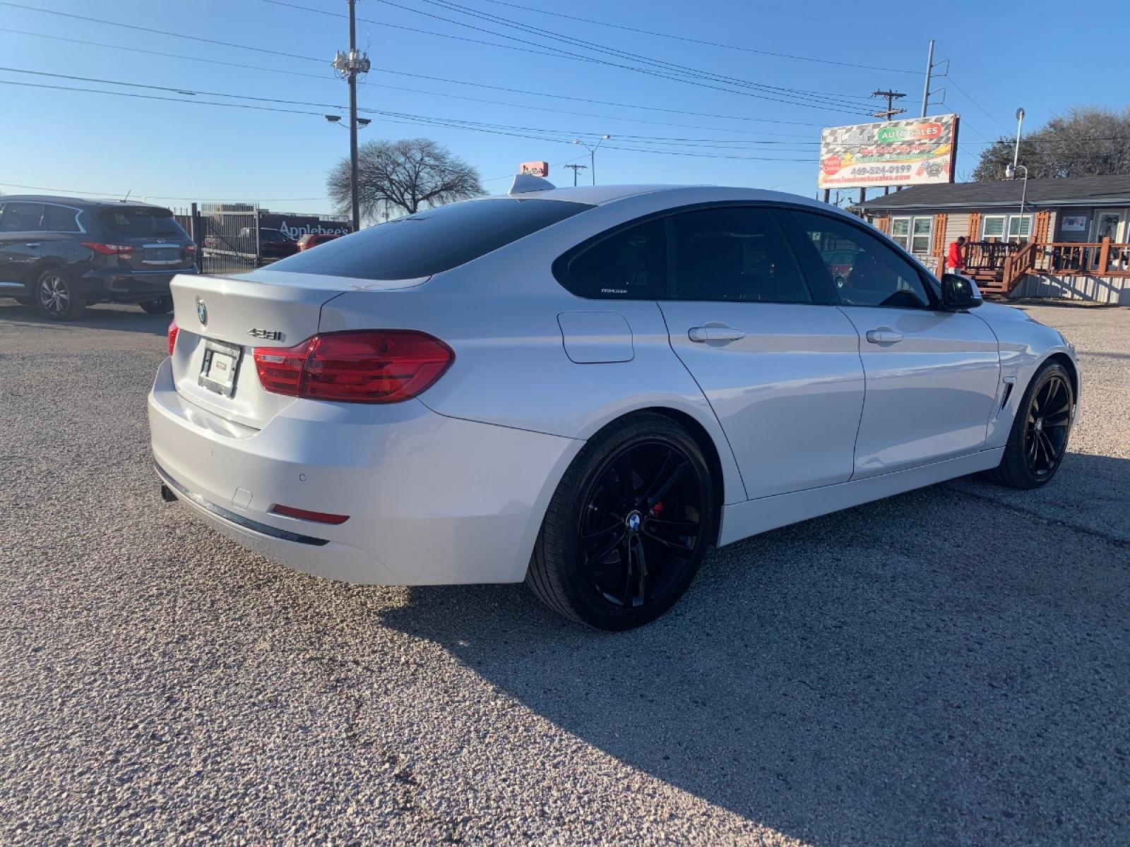 2016 White /Red BMW 4-Series Gran Coupe 428i SULEV (WBA4A9C59GG) with an 2.0L L4 DOHC 16V engine, 8A transmission, located at 1830 North Belt Line Road, Irving, TX, 75061, (469) 524-0199, 32.834373, -96.993584 - Owners personal vehicle. Runs and drives perfect! Rebuilt Title CASH ONLY - Photo #1