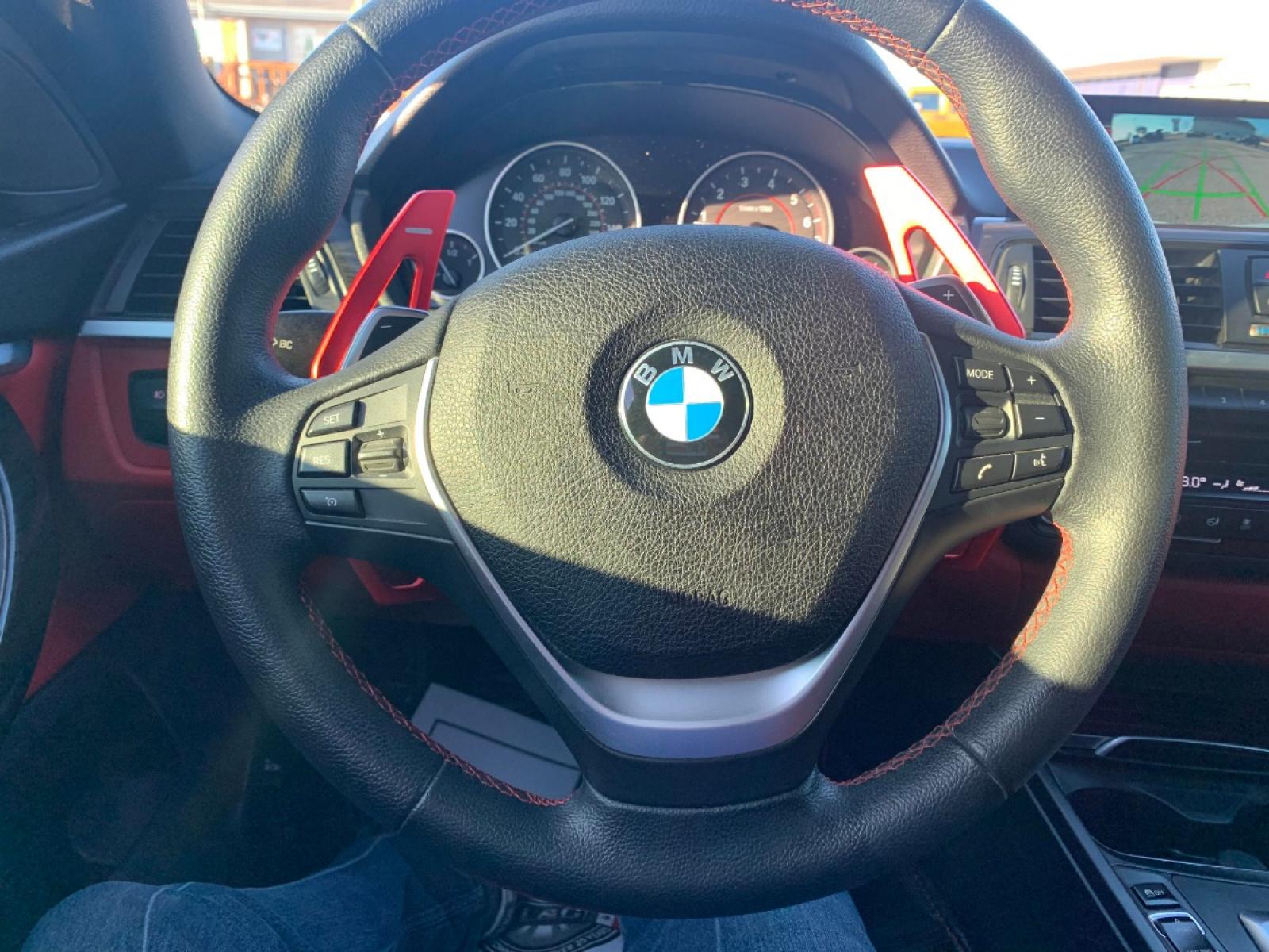 2016 White /Red BMW 4-Series Gran Coupe 428i SULEV (WBA4A9C59GG) with an 2.0L L4 DOHC 16V engine, 8A transmission, located at 1830 North Belt Line Road, Irving, TX, 75061, (469) 524-0199, 32.834373, -96.993584 - Owners personal vehicle. Runs and drives perfect! Rebuilt Title CASH ONLY - Photo #25