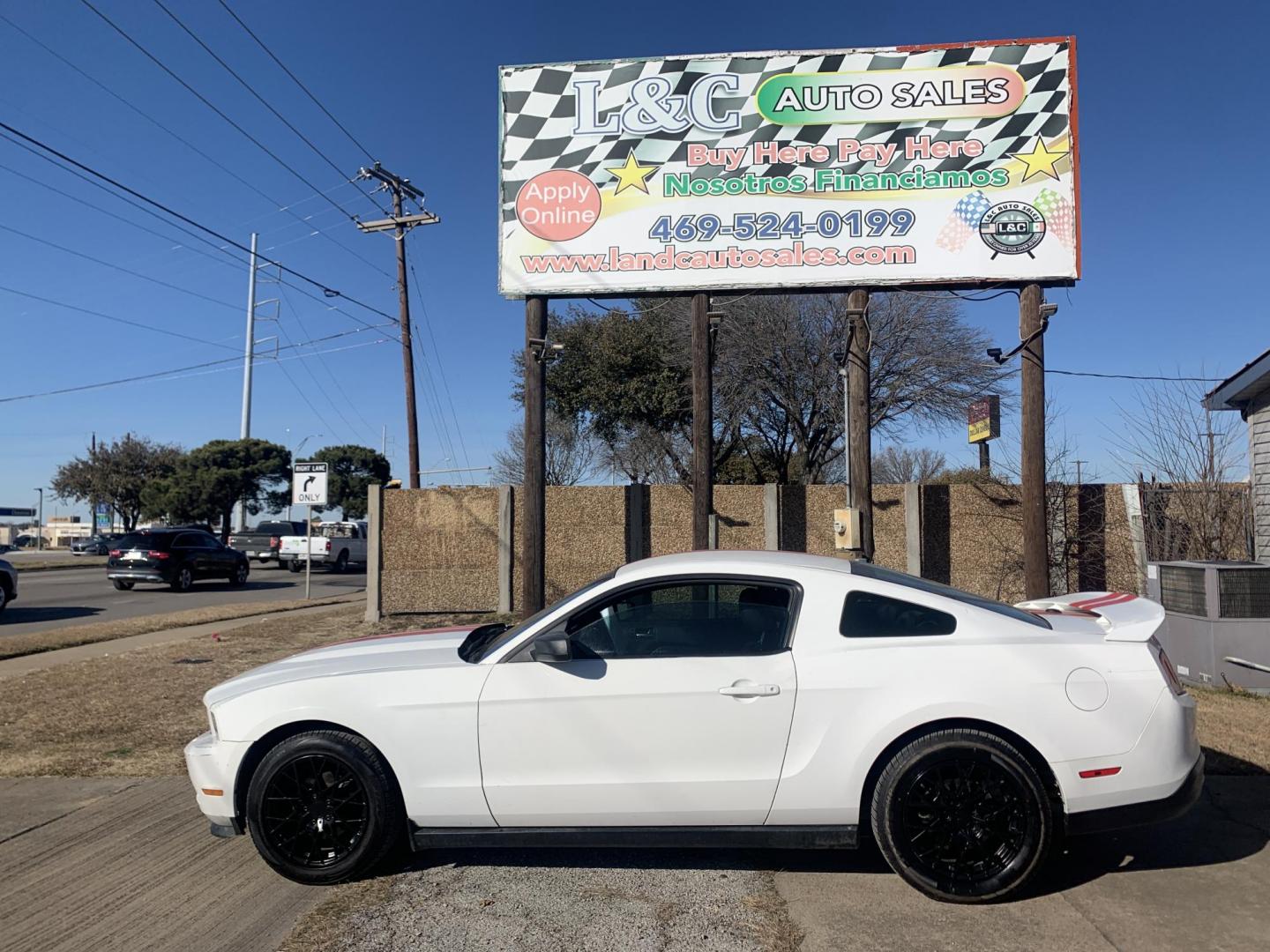 2010 Ford Mustang V6