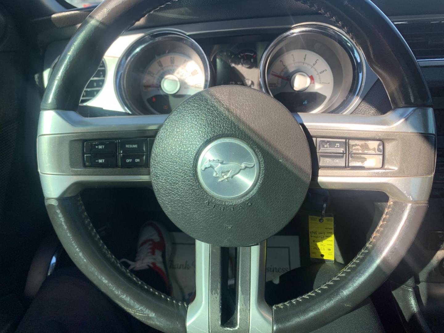 2010 White /Black Ford Mustang V6 Coupe (1ZVBP8AN2A5) with an 4.0L V6 OHC 12V engine, AUTOMATIC transmission, located at 1830 North Belt Line Road, Irving, TX, 75061, (469) 524-0199, 32.834373, -96.993584 - Photo#13