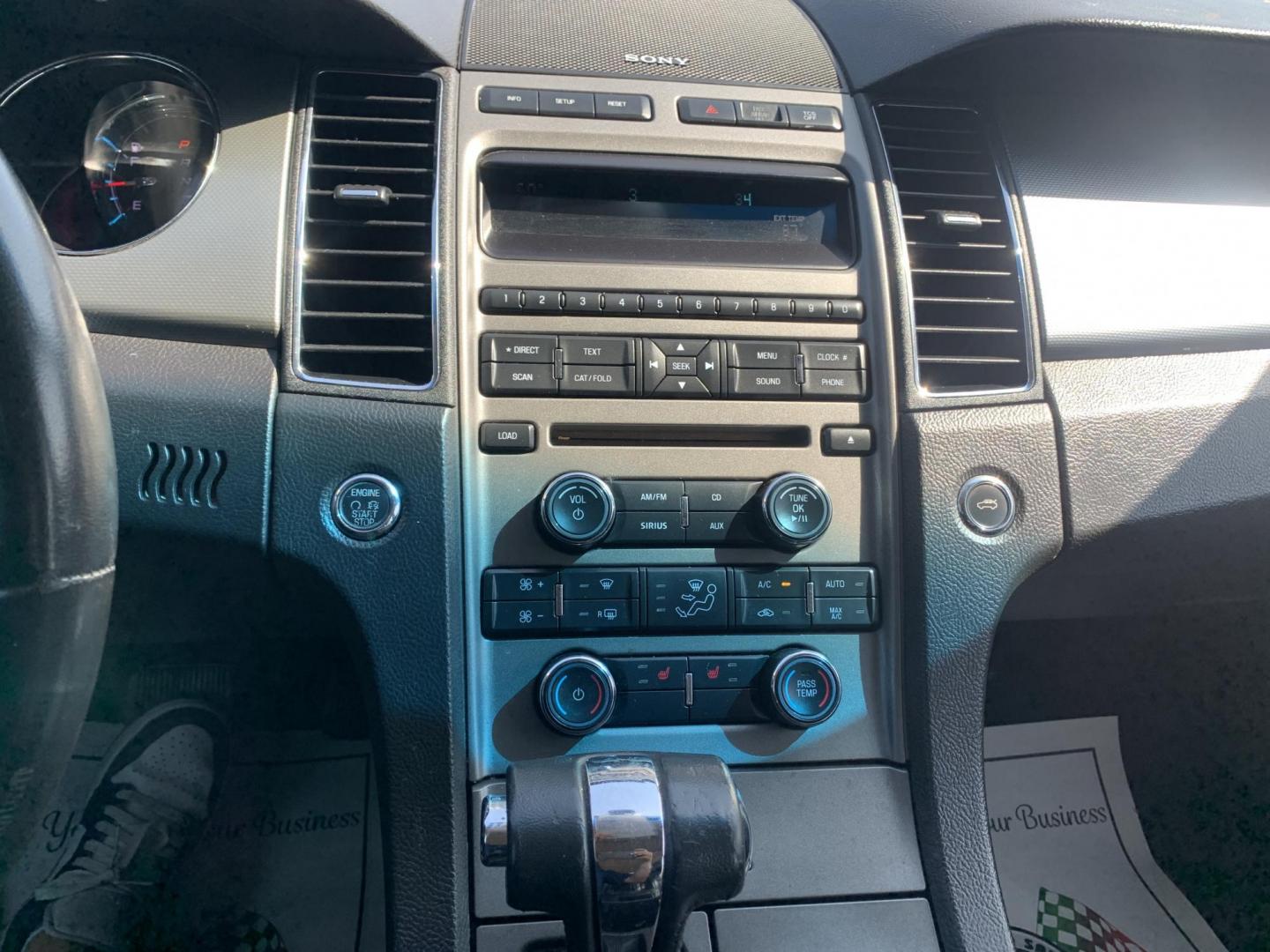 2012 Black Ford Taurus SEL FWD (1FAHP2EW7CG) with an 3.5L V6 DOHC 24V engine, Automatic transmission, located at 1830 North Belt Line Road, Irving, TX, 75061, (469) 524-0199, 32.834373, -96.993584 - Photo#11