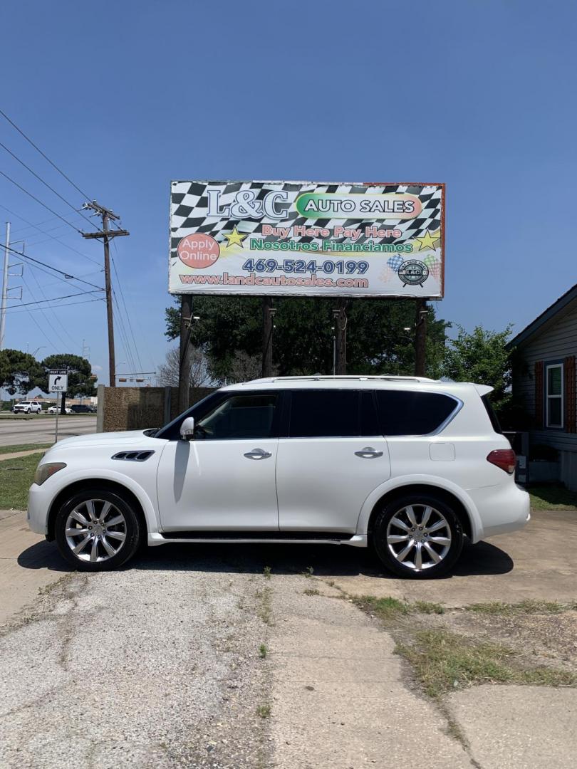 2011 White /Tan Infiniti QX56 2WD (JN8AZ2NF1B9) with an 5.6L V8 DOHC 32V engine, AUTOMATIC transmission, located at 1830 North Belt Line Road, Irving, TX, 75061, (469) 524-0199, 32.834373, -96.993584 - Photo#0