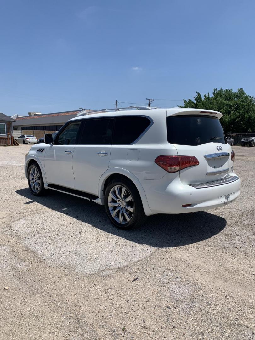 2011 White /Tan Infiniti QX56 2WD (JN8AZ2NF1B9) with an 5.6L V8 DOHC 32V engine, AUTOMATIC transmission, located at 1830 North Belt Line Road, Irving, TX, 75061, (469) 524-0199, 32.834373, -96.993584 - Photo#3