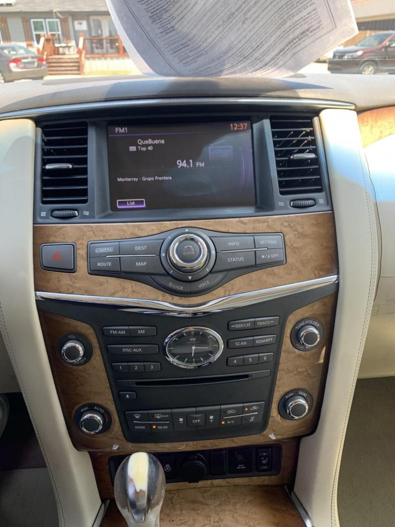 2011 White /Tan Infiniti QX56 2WD (JN8AZ2NF1B9) with an 5.6L V8 DOHC 32V engine, AUTOMATIC transmission, located at 1830 North Belt Line Road, Irving, TX, 75061, (469) 524-0199, 32.834373, -96.993584 - Photo#13