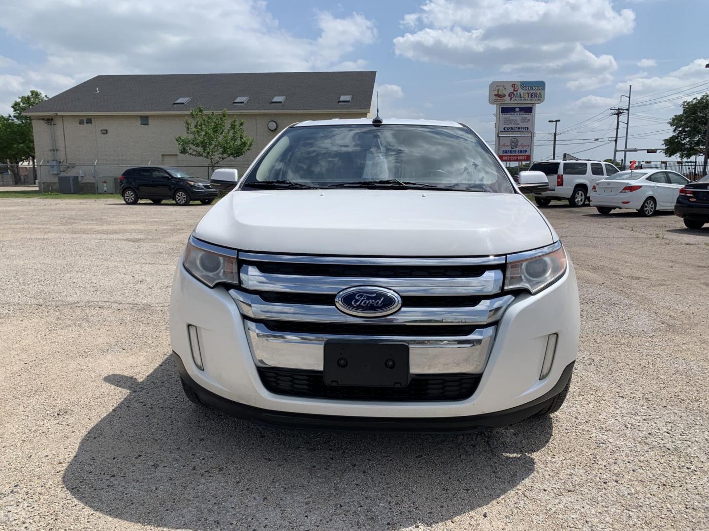 2013 White /Tan Ford Edge Limited AWD (2FMDK4KC8DB) with an 3.5L V6 DOHC 24V engine, Automatic transmission, located at 1830 North Belt Line Road, Irving, TX, 75061, (469) 524-0199, 32.834373, -96.993584 - Photo#1