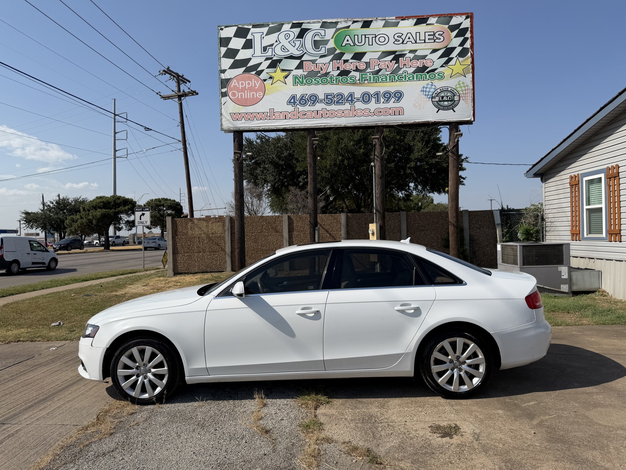 photo of 2010 Audi A4 2.0 T Sedan  
