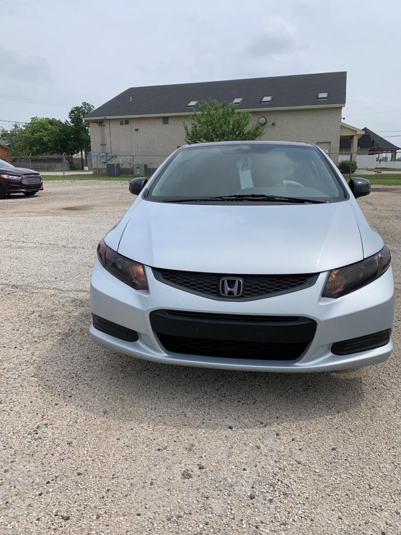 2012 Light Blue /gray Honda Civic (2HGFG3B80CH) with an 1.8L engine, AUTOMATIC transmission, located at 1830 North Belt Line Road, Irving, TX, 75061, (469) 524-0199, 32.834373, -96.993584 - Photo#1