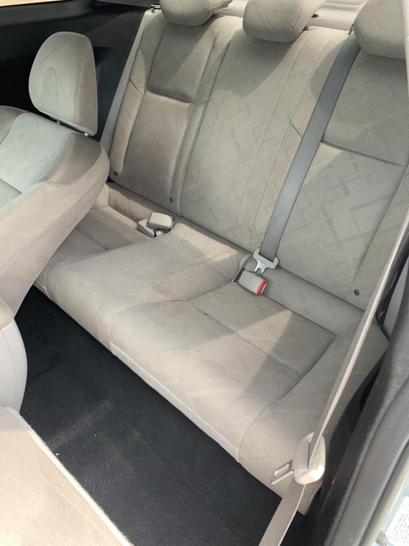 2012 Light Blue /gray Honda Civic (2HGFG3B80CH) with an 1.8L engine, AUTOMATIC transmission, located at 1830 North Belt Line Road, Irving, TX, 75061, (469) 524-0199, 32.834373, -96.993584 - Photo#8