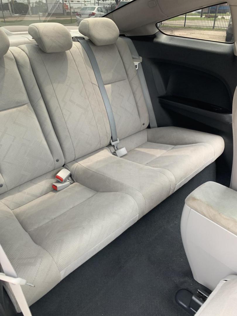 2012 Light Blue /gray Honda Civic (2HGFG3B80CH) with an 1.8L engine, AUTOMATIC transmission, located at 1830 North Belt Line Road, Irving, TX, 75061, (469) 524-0199, 32.834373, -96.993584 - Photo#10