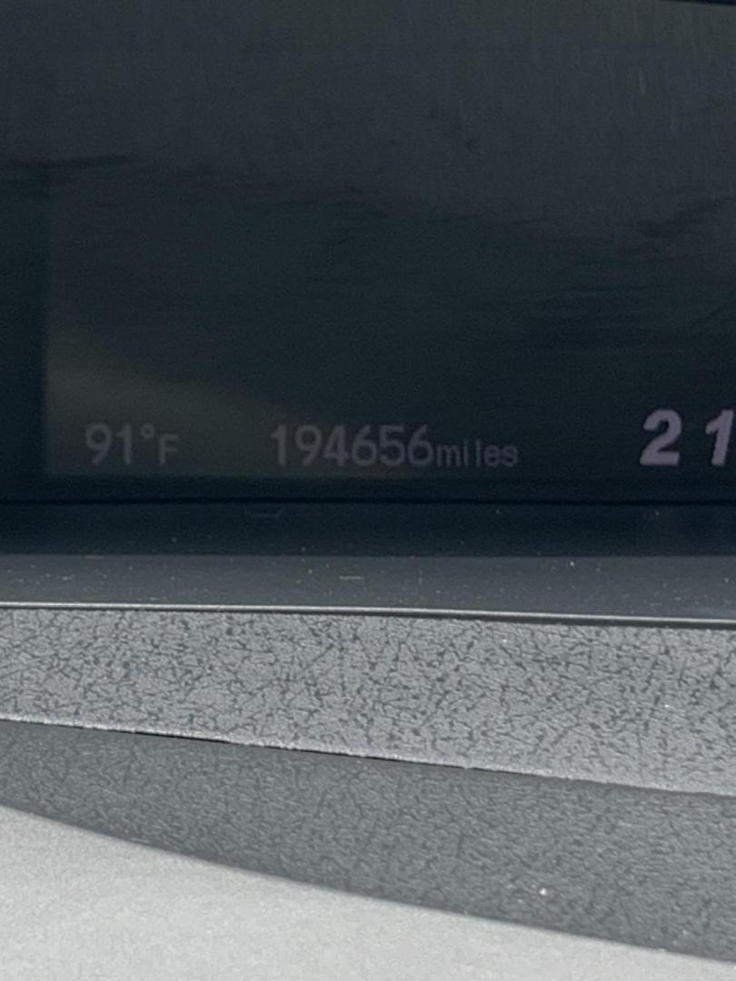2012 Light Blue /gray Honda Civic (2HGFG3B80CH) with an 1.8L engine, AUTOMATIC transmission, located at 1830 North Belt Line Road, Irving, TX, 75061, (469) 524-0199, 32.834373, -96.993584 - Photo#12