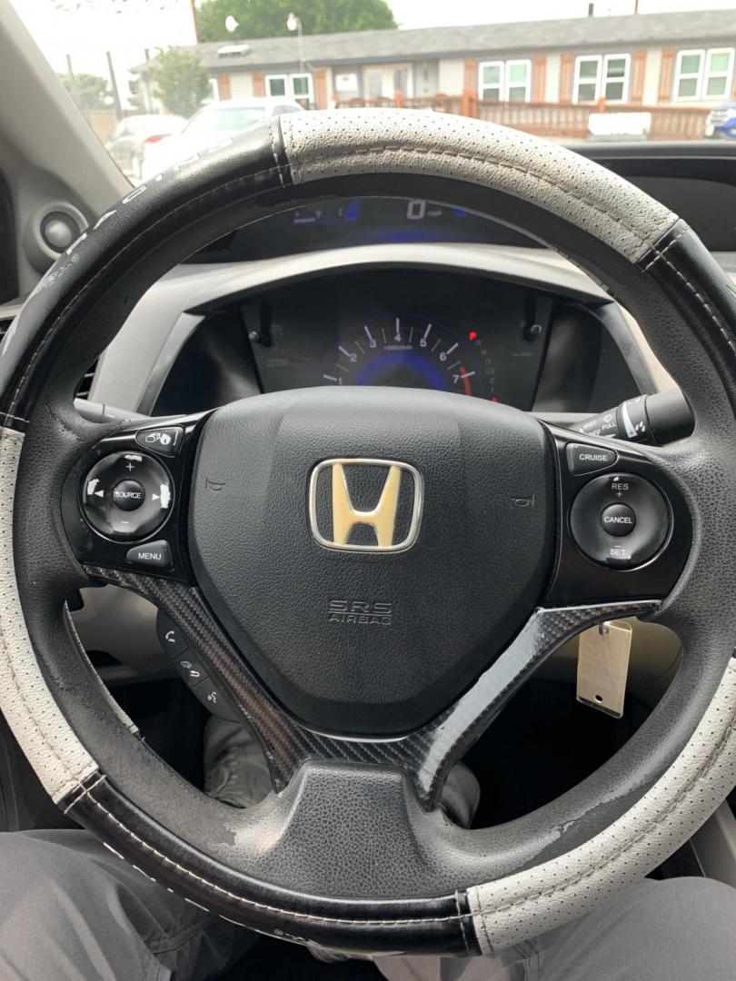 2012 Light Blue /gray Honda Civic (2HGFG3B80CH) with an 1.8L engine, AUTOMATIC transmission, located at 1830 North Belt Line Road, Irving, TX, 75061, (469) 524-0199, 32.834373, -96.993584 - Photo#13