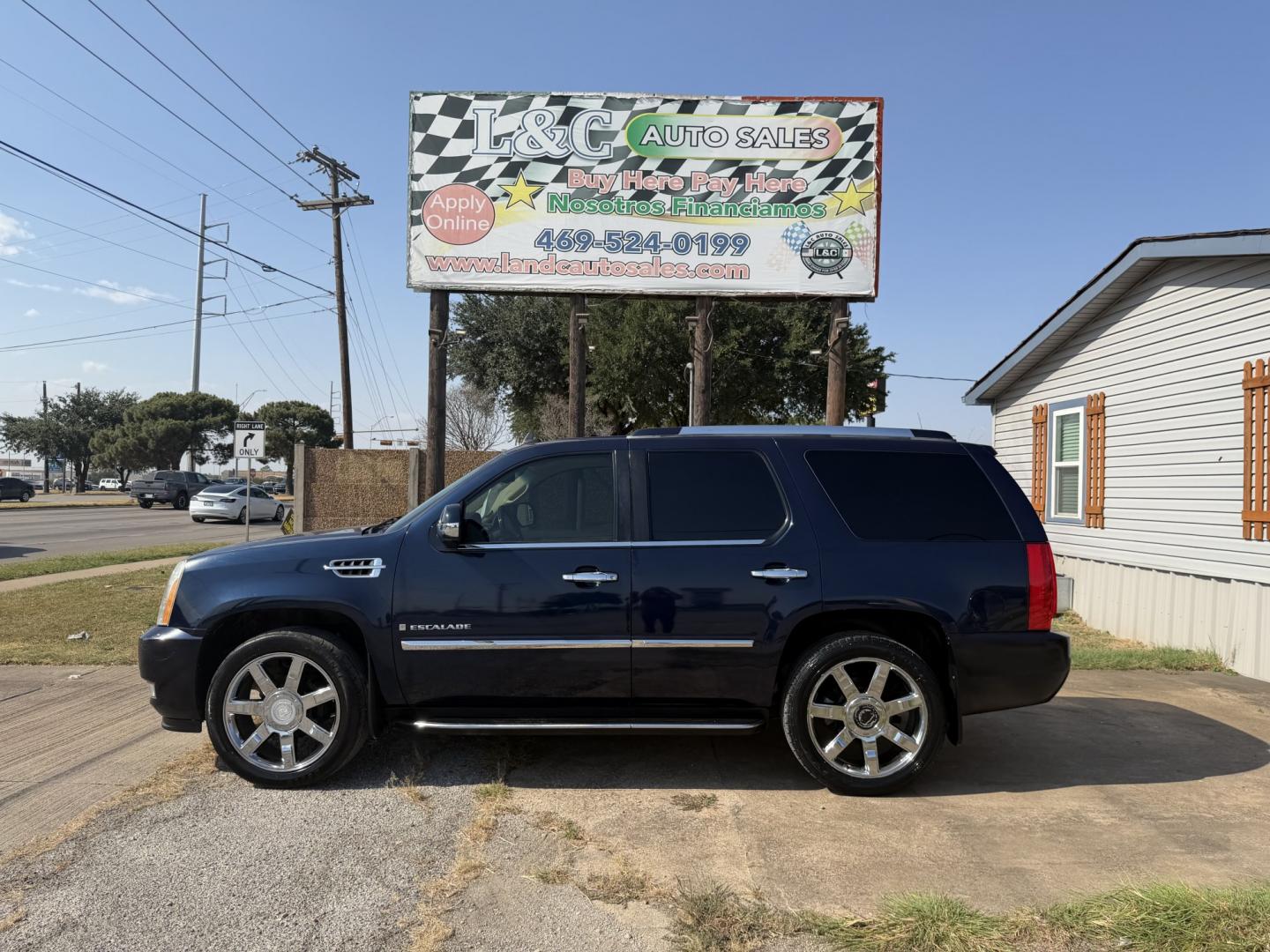 2007 blue /Tan Cadillac Escalade 2WD (1GYEC63877R) with an 6.2L V8 OHV 16V engine, AUTOMATIC transmission, located at 1830 North Belt Line Road, Irving, TX, 75061, (469) 524-0199, 32.834373, -96.993584- Photo#0