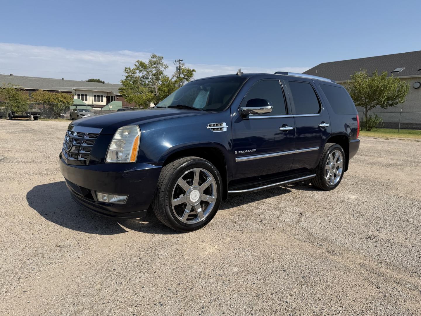 2007 blue /Tan Cadillac Escalade 2WD (1GYEC63877R) with an 6.2L V8 OHV 16V engine, AUTOMATIC transmission, located at 1830 North Belt Line Road, Irving, TX, 75061, (469) 524-0199, 32.834373, -96.993584- Photo#2