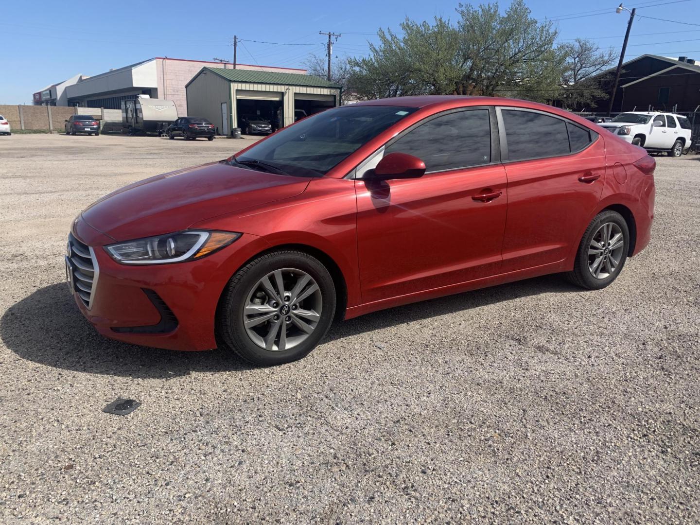2018 Maroon /Black Hyundai Elantra Limited (5NPD84LF8JH) with an 1.8L L4 DOHC 16V engine, Automatic transmission, located at 1830 North Belt Line Road, Irving, TX, 75061, (469) 524-0199, 32.834373, -96.993584 - ONE OWNER - Photo#1