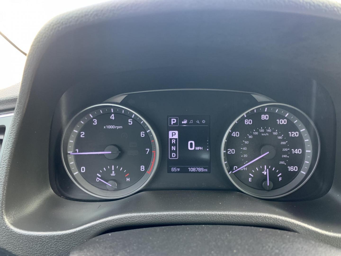 2018 Maroon /Black Hyundai Elantra Limited (5NPD84LF8JH) with an 1.8L L4 DOHC 16V engine, Automatic transmission, located at 1830 North Belt Line Road, Irving, TX, 75061, (469) 524-0199, 32.834373, -96.993584 - ONE OWNER - Photo#10