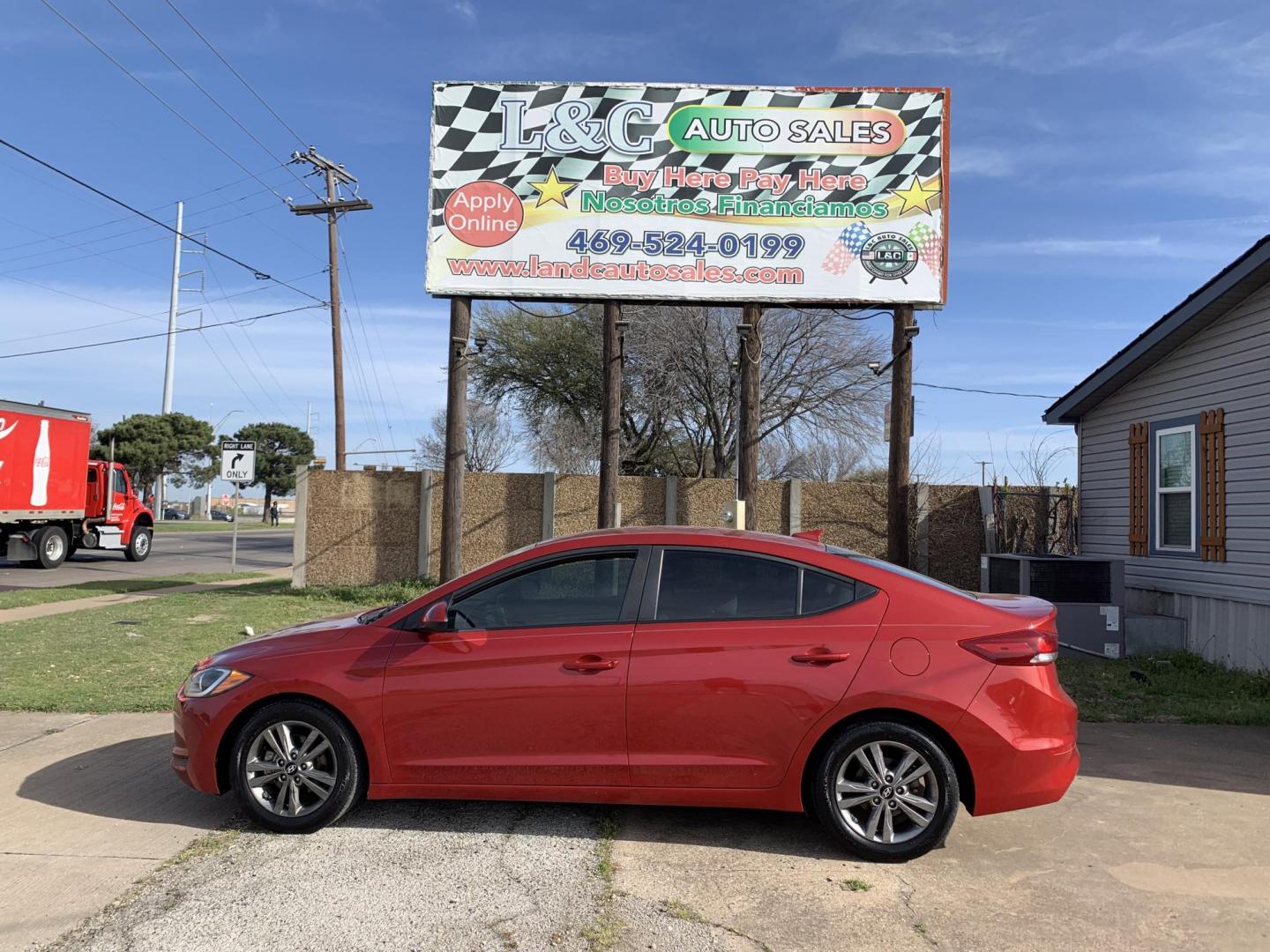 2018 Maroon /Black Hyundai Elantra Limited (5NPD84LF8JH) with an 1.8L L4 DOHC 16V engine, Automatic transmission, located at 1830 North Belt Line Road, Irving, TX, 75061, (469) 524-0199, 32.834373, -96.993584 - ONE OWNER - Photo#0