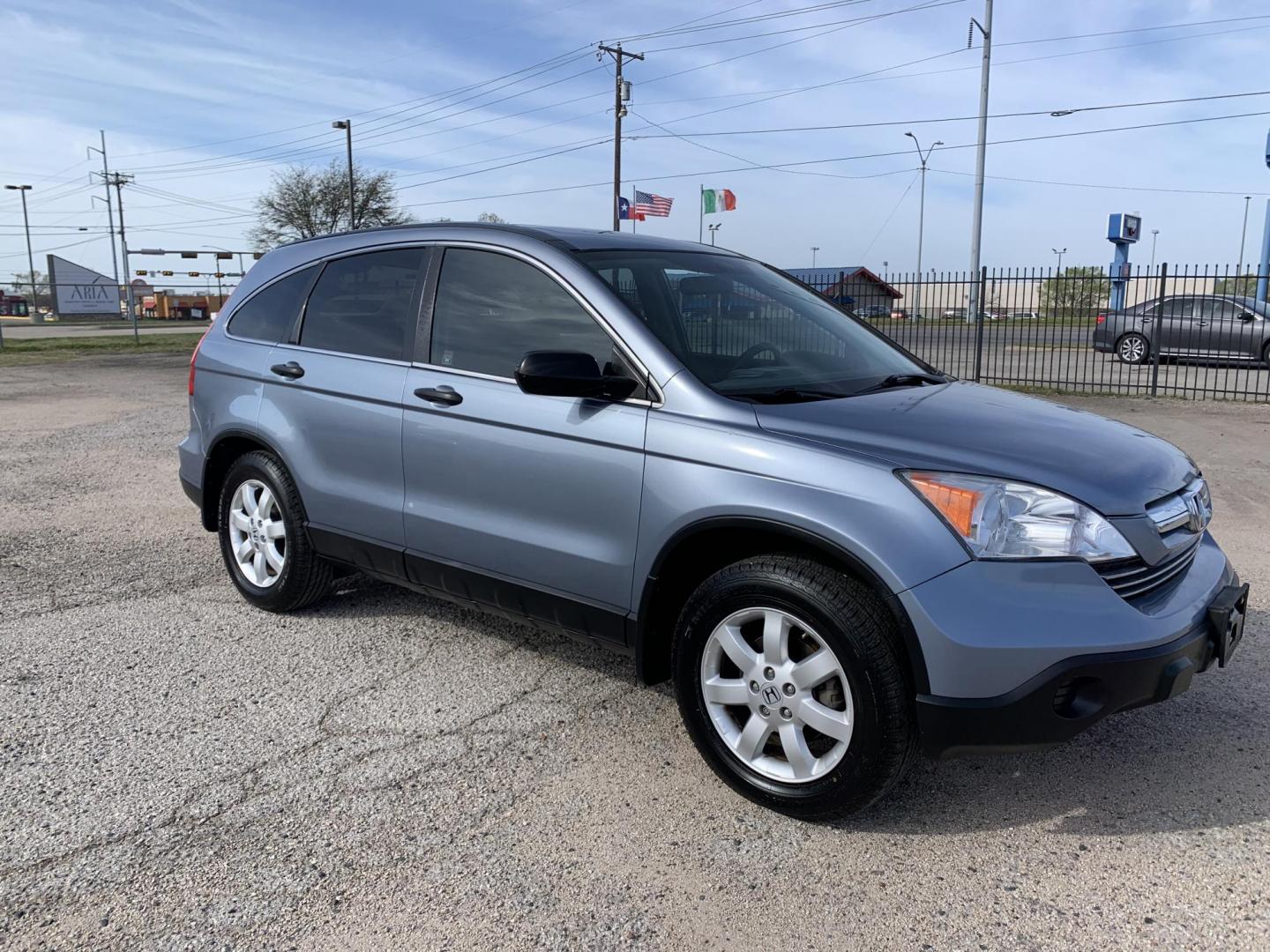 2009 Blue /gray Honda CR-V EX 2WD (JHLRE38539C) with an 2.4L L4 DOHC 16V engine, Automatic transmission, located at 1830 North Belt Line Road, Irving, TX, 75061, (469) 524-0199, 32.834373, -96.993584 - Photo#8