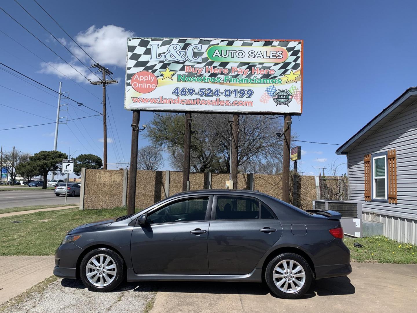2010 Charcoal gray /Black Toyota Corolla (1NXBU4EE6AZ) with an 1.8L L4 DOHC 16V engine, Automatic transmission, located at 1830 North Belt Line Road, Irving, TX, 75061, (469) 524-0199, 32.834373, -96.993584 - ONE OWNER - Photo#0