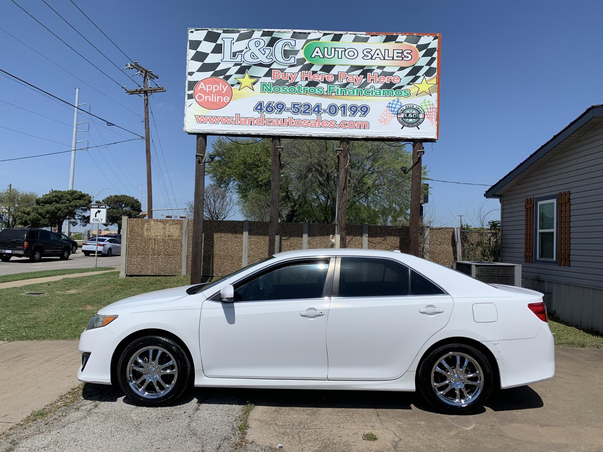 photo of 2012 Toyota Camry SE