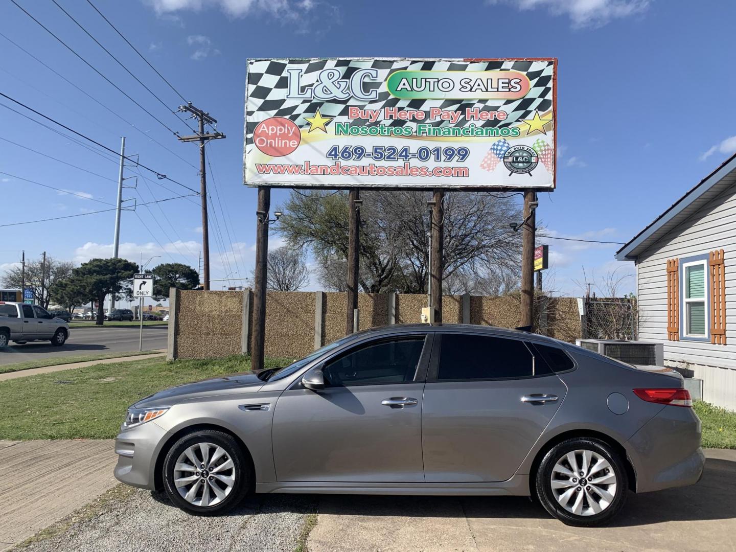 2016 Gray /gray Kia Optima EX (5XXGU4L3XGG) with an 2.4L L4 DOHC 16V engine, Automatic transmission, located at 1830 North Belt Line Road, Irving, TX, 75061, (469) 524-0199, 32.834373, -96.993584 - Photo#0