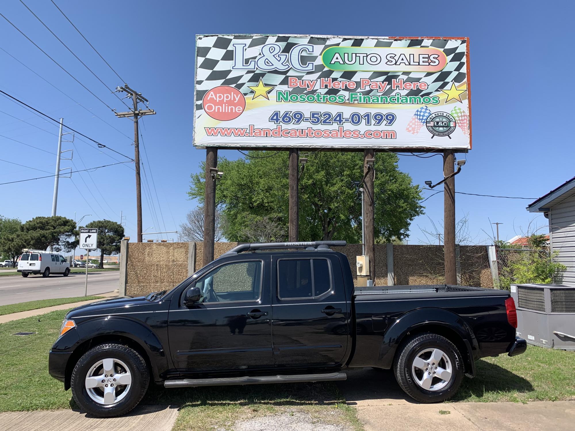 photo of 2007 Nissan Frontier LE Crew Cab Long Bed 2WD