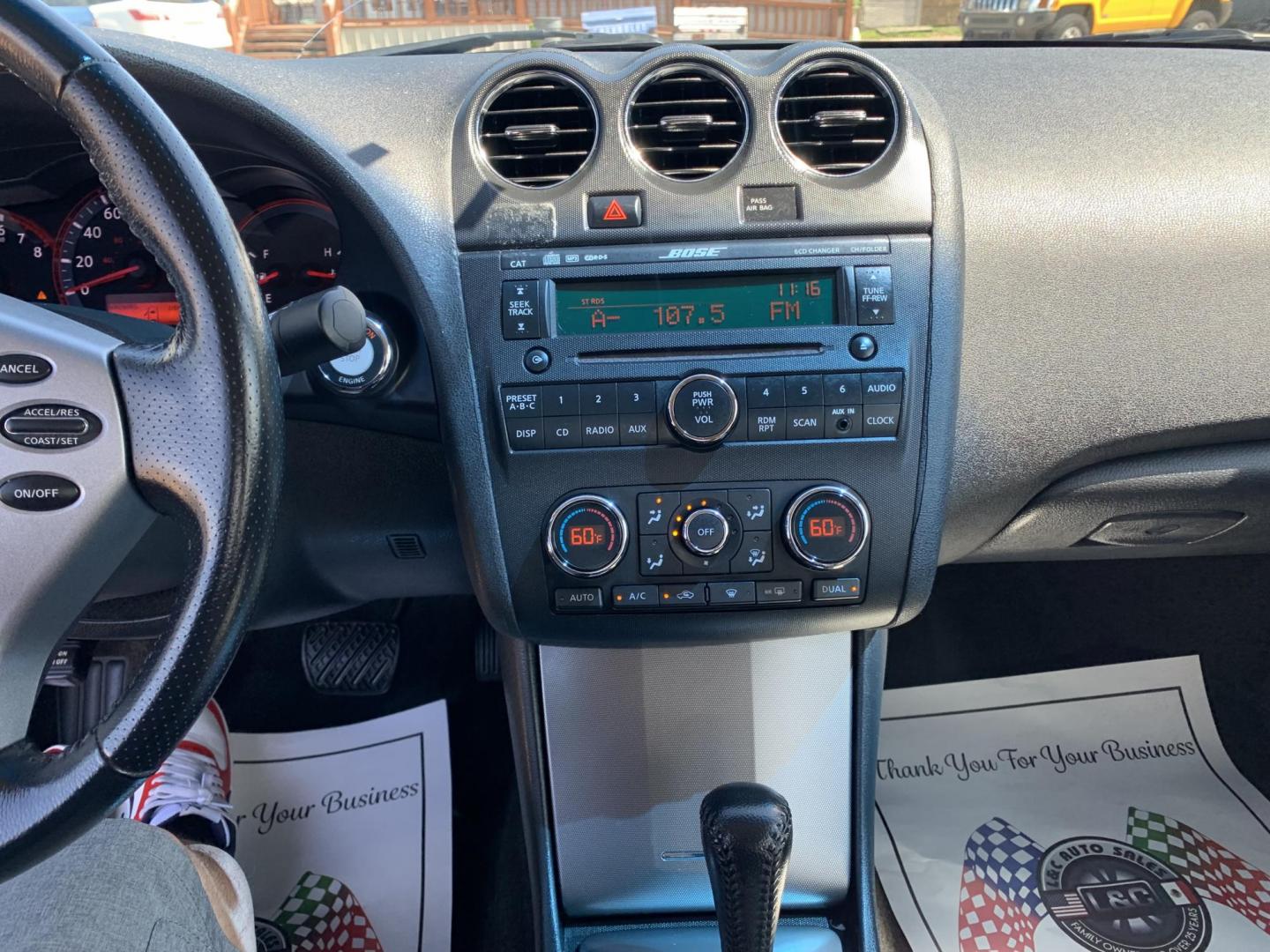 2009 Charcoal gray /Black Nissan Altima 2.5 (1N4AL21E69N) with an 2.5L L4 DOHC 16V engine, Automatic transmission, located at 1830 North Belt Line Road, Irving, TX, 75061, (469) 524-0199, 32.834373, -96.993584 - Photo#11