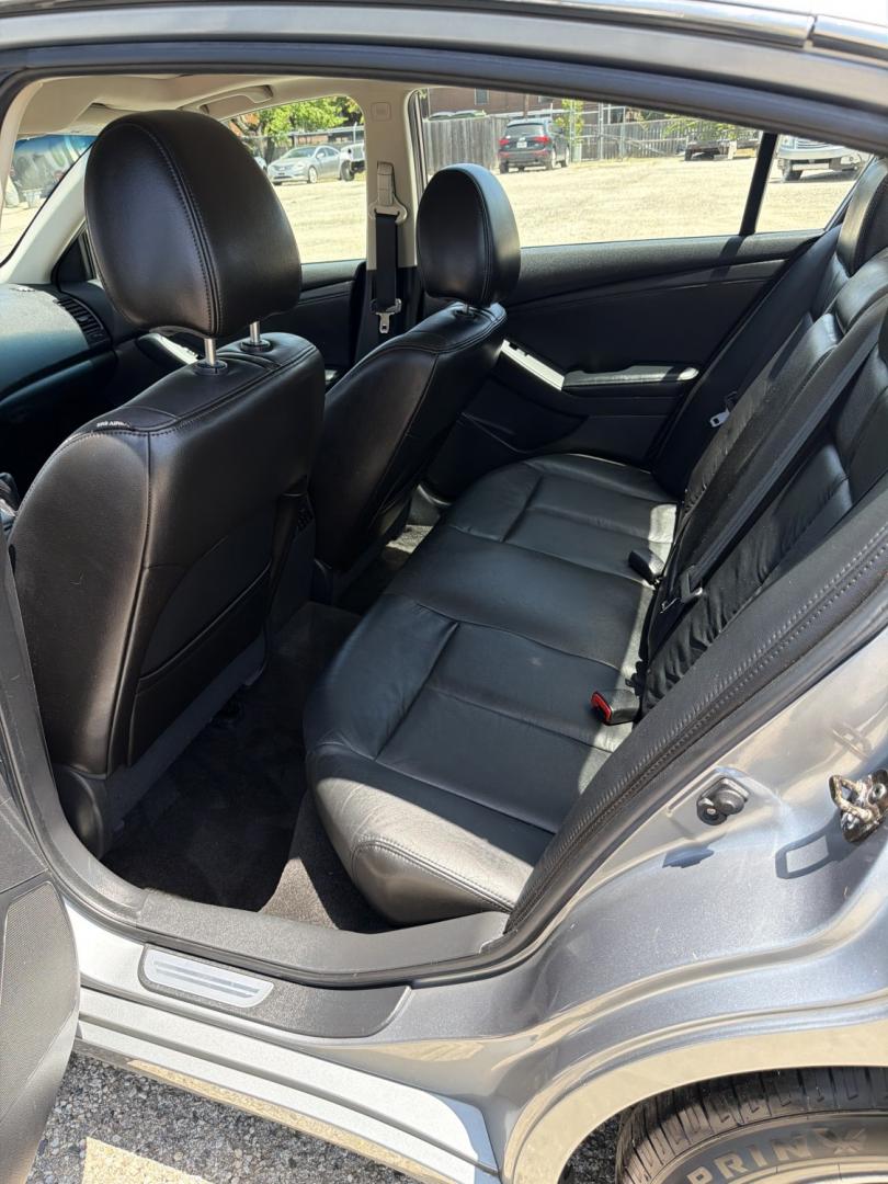 2009 Charcoal gray /Black Nissan Altima 2.5 (1N4AL21E69N) with an 2.5L L4 DOHC 16V engine, Automatic transmission, located at 1830 North Belt Line Road, Irving, TX, 75061, (469) 524-0199, 32.834373, -96.993584- Photo#6