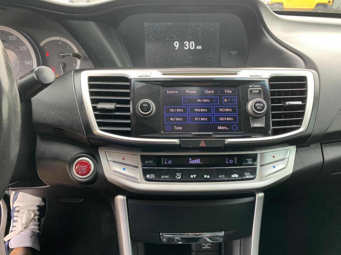 2015 Silver /Black Honda Accord EX-L Sedan (1HGCR2F81FA) with an 2.4L L4 DOHC 16V engine, Transmission transmission, located at 1830 North Belt Line Road, Irving, TX, 75061, (469) 524-0199, 32.834373, -96.993584 - Photo#13