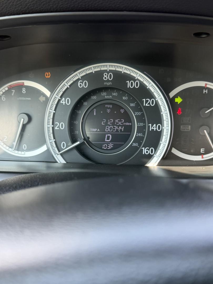 2015 Silver /Black Honda Accord EX-L Sedan (1HGCR2F81FA) with an 2.4L L4 DOHC 16V engine, Automatic transmission, located at 1830 North Belt Line Road, Irving, TX, 75061, (469) 524-0199, 32.834373, -96.993584- Photo#14
