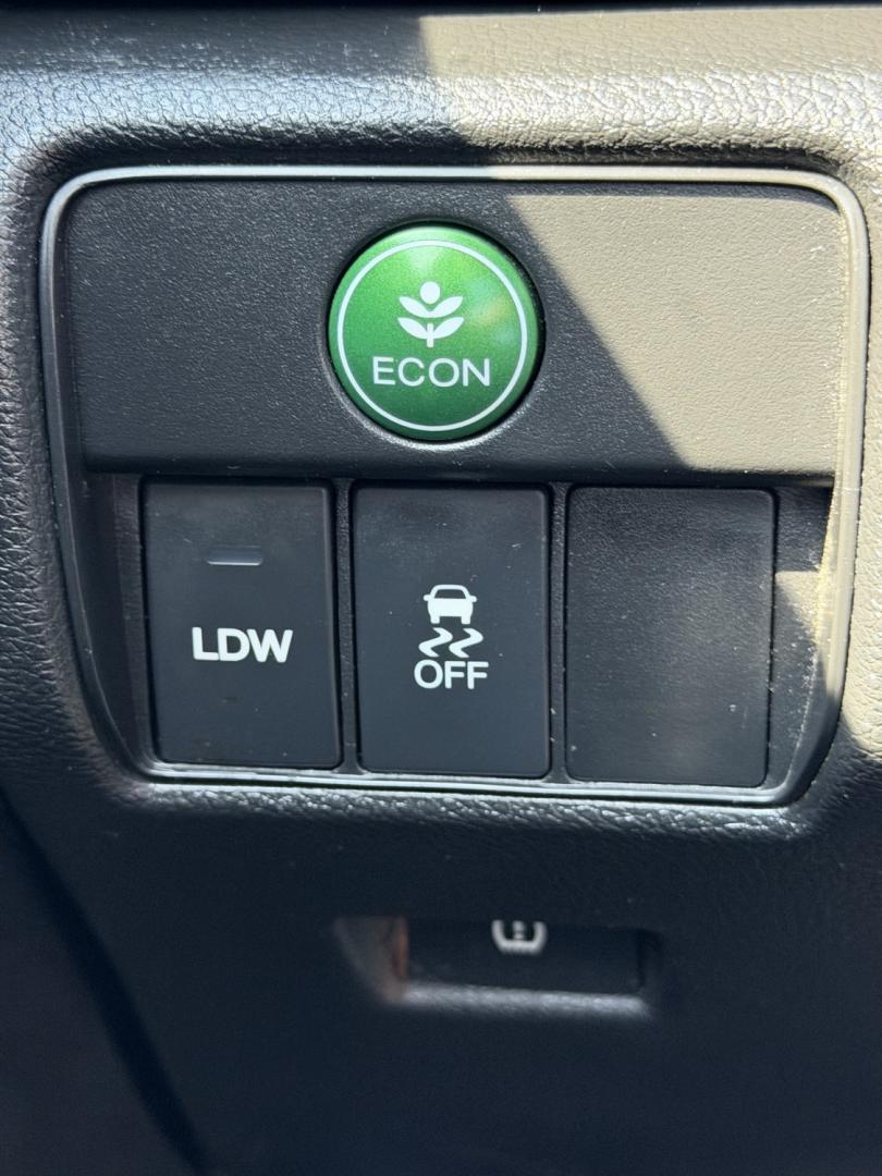 2015 Silver /Black Honda Accord EX-L Sedan (1HGCR2F81FA) with an 2.4L L4 DOHC 16V engine, Automatic transmission, located at 1830 North Belt Line Road, Irving, TX, 75061, (469) 524-0199, 32.834373, -96.993584- Photo#16