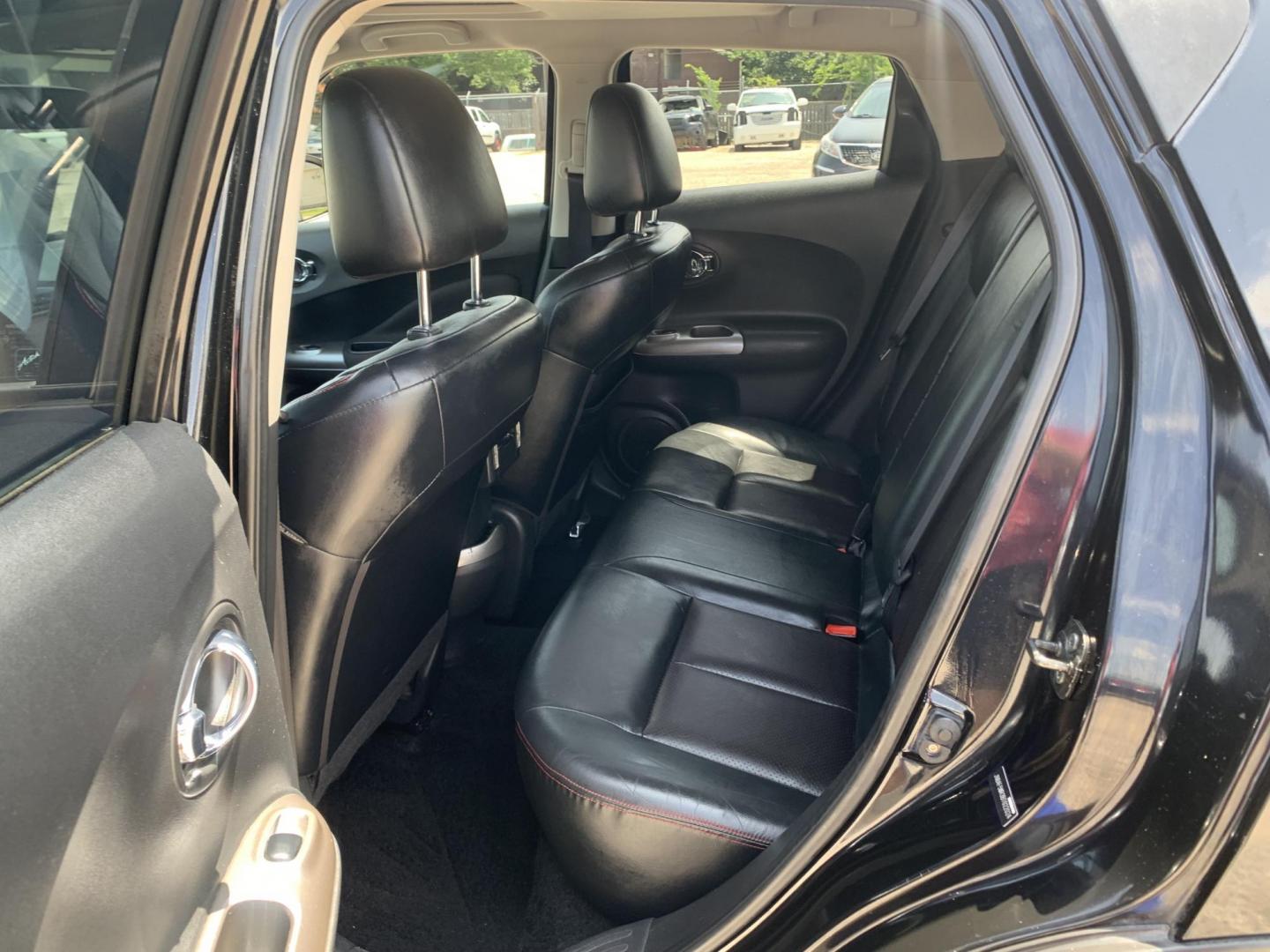 2011 Black /Black Nissan Juke S FWD (JN8AF5MR3BT) with an 1.6L L4 DOHC 16V engine, AUTOMATIC transmission, located at 1830 North Belt Line Road, Irving, TX, 75061, (469) 524-0199, 32.834373, -96.993584 - Photo#6