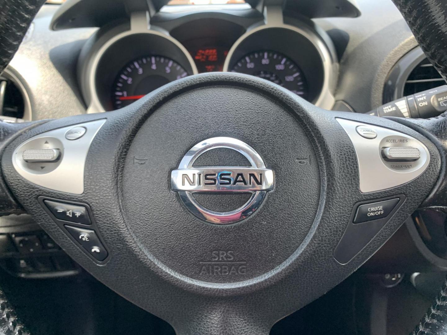 2011 Black /Black Nissan Juke S FWD (JN8AF5MR3BT) with an 1.6L L4 DOHC 16V engine, AUTOMATIC transmission, located at 1830 North Belt Line Road, Irving, TX, 75061, (469) 524-0199, 32.834373, -96.993584 - Photo#15