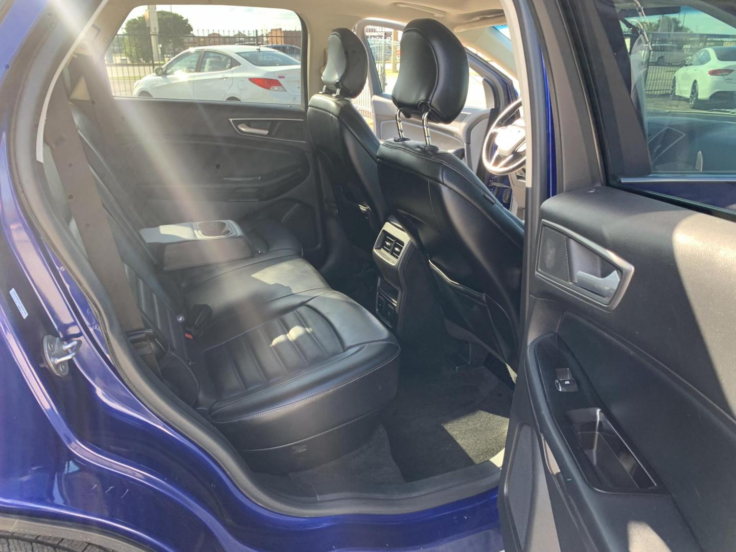 2015 Blue /Black Ford Edge SEL AWD (2FMTK4J97FB) with an 2.0L L4 DOHC 16V engine, Automatic transmission, located at 1830 North Belt Line Road, Irving, TX, 75061, (469) 524-0199, 32.834373, -96.993584 - Photo#9