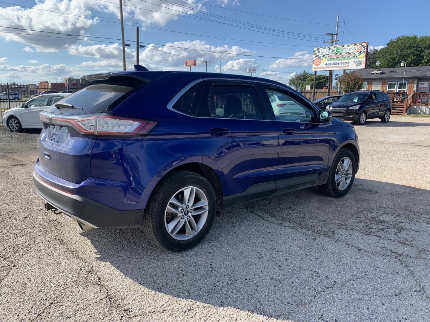 2015 Blue /Black Ford Edge SEL AWD (2FMTK4J97FB) with an 2.0L L4 DOHC 16V engine, Automatic transmission, located at 1830 North Belt Line Road, Irving, TX, 75061, (469) 524-0199, 32.834373, -96.993584 - Photo#7