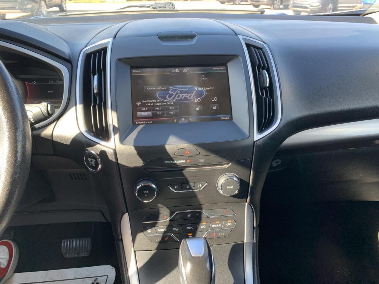 2015 Blue /Black Ford Edge SEL AWD (2FMTK4J97FB) with an 2.0L L4 DOHC 16V engine, Automatic transmission, located at 1830 North Belt Line Road, Irving, TX, 75061, (469) 524-0199, 32.834373, -96.993584 - Photo#13