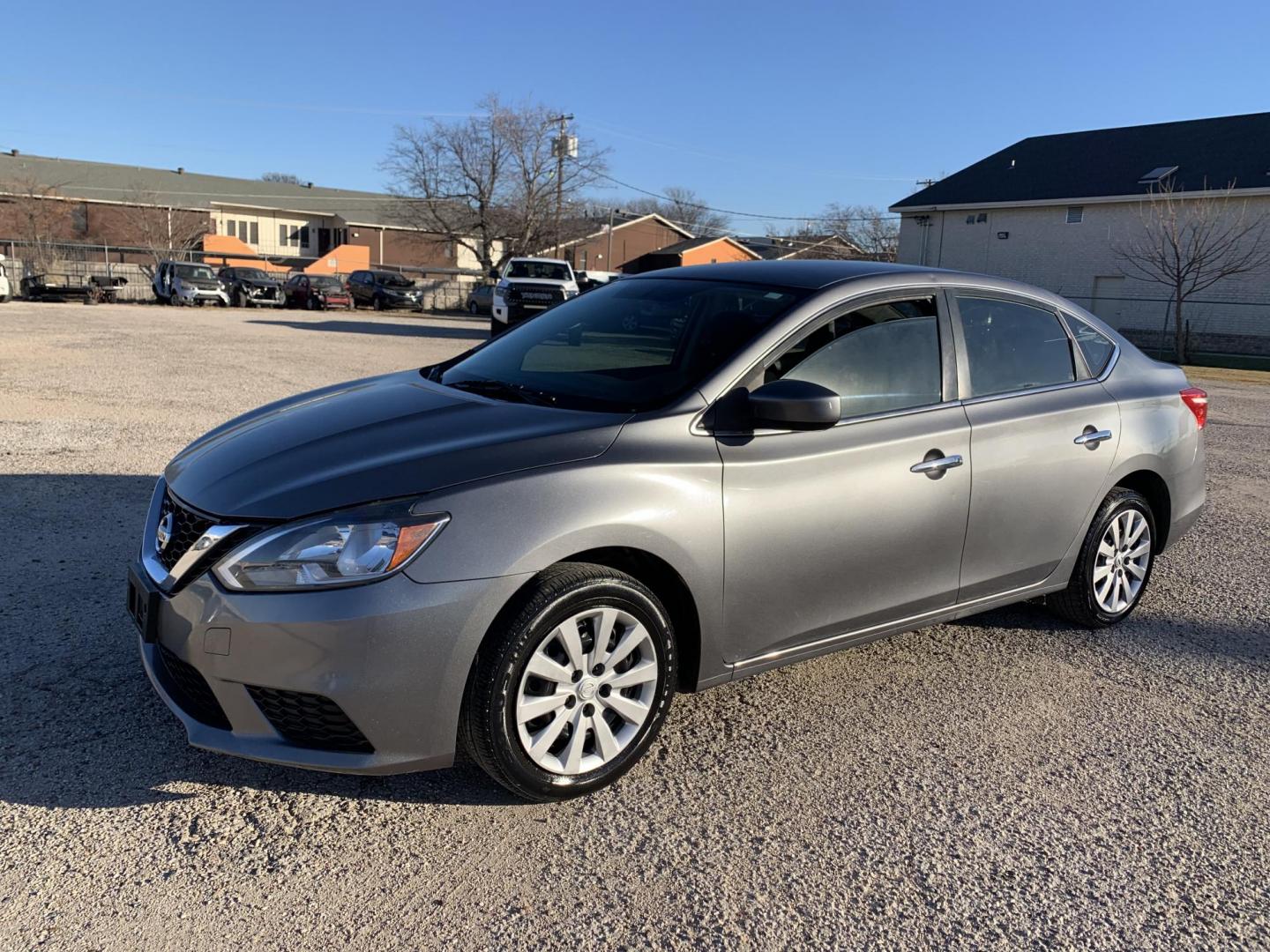 2017 Gray /Black Nissan Sentra S (3N1AB7AP5HY) with an 1.8L L4 SFI DOHC 16V engine, AUTOMATIC transmission, located at 1830 North Belt Line Road, Irving, TX, 75061, (469) 524-0199, 32.834373, -96.993584 - Photo#2