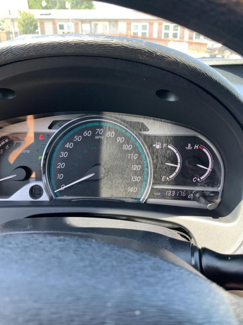 2010 Red /Tan Toyota Venza 4X2 V6 (4T3ZK3BB3AU) with an 3.5L V6 DOHC 24V engine, Automatic transmission, located at 1830 North Belt Line Road, Irving, TX, 75061, (469) 524-0199, 32.834373, -96.993584 - Photo#13