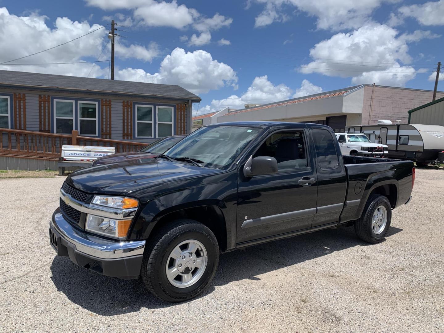 2006 Black /gray Chevrolet Colorado LS Ext. Cab 2WD (1GCCS196068) with an 3.5L L5 DOHC 20V engine, Automatic transmission, located at 1830 North Belt Line Road, Irving, TX, 75061, (469) 524-0199, 32.834373, -96.993584 - Photo#1